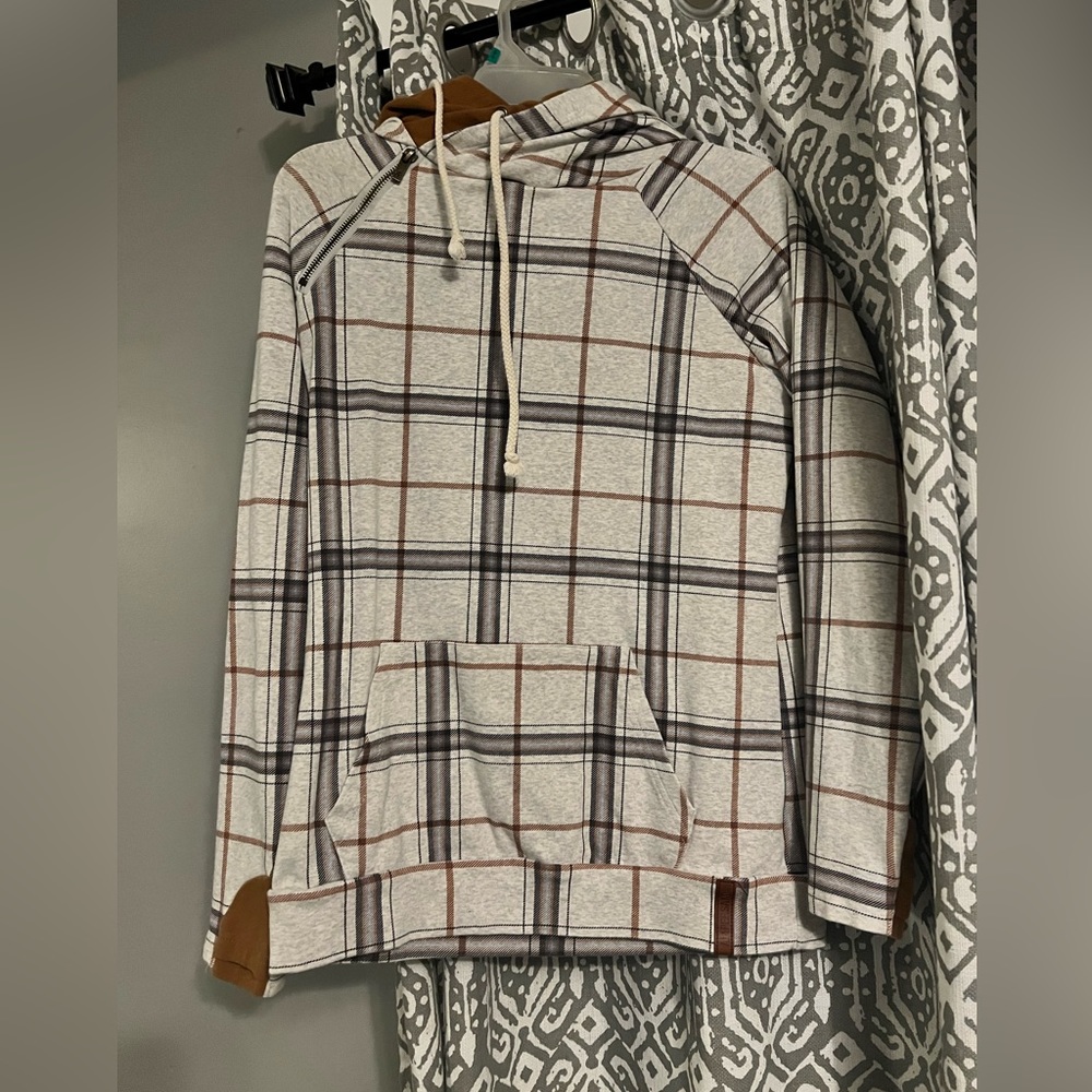 Women’s Long Sleeve Shirt